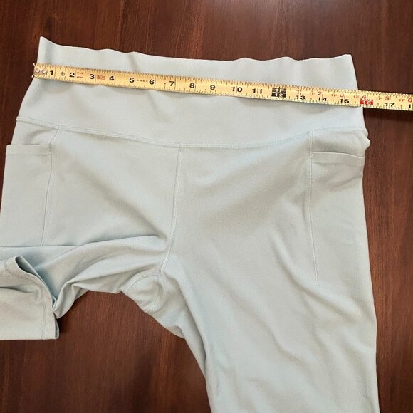 Athleta Women’s Light Blue Cropped Leggings Size Extra Large - XL - Picture 9 of 12